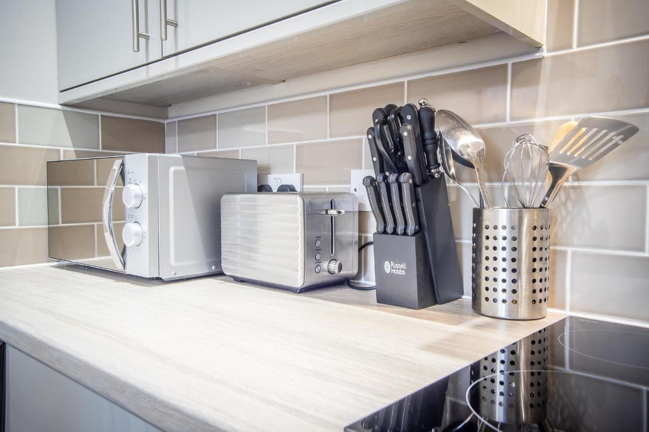 Douglas House Apartments Нэрн Экстерьер фото