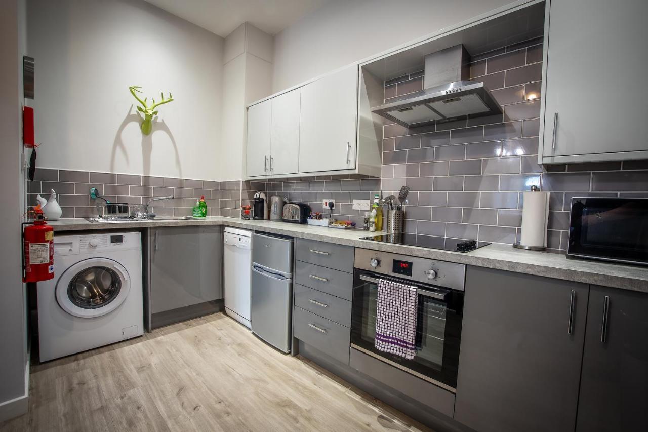 Douglas House Apartments Нэрн Экстерьер фото